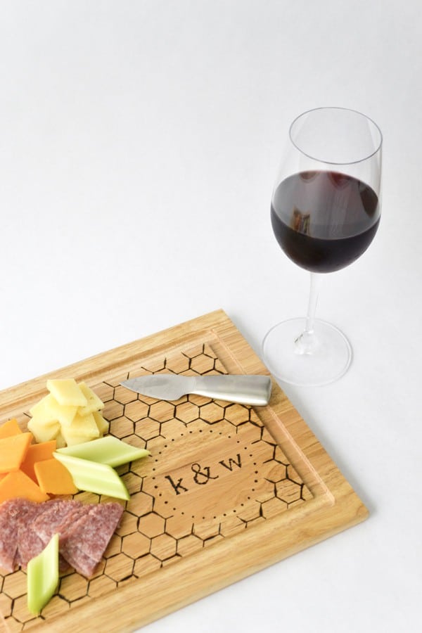 DIY Monogrammed Cutting Board - Are you struggling to figure out what to get your favorite newlyweds? Don't stress! We've got the perfect thoughtful DIY wedding gifts that every couple will love. 