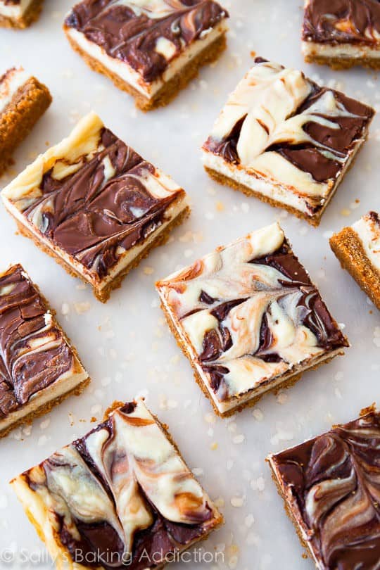 Nutella Cheesecake Bars - Check out our list of 20 of the best easy desserts to feed a crowd. Be prepared for empty dishes and a round of applause when you bring one of these recipes to your next event.