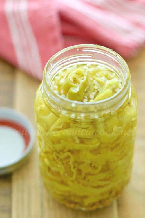 easy pickled banana peppers - recipe canning vegetables