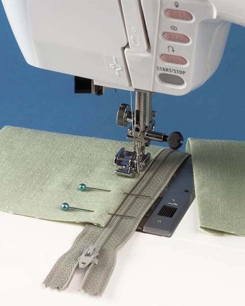 how to sew lapped zipper