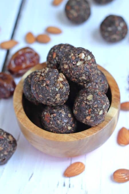 paleo almond mocha balls - whole 30 snacks