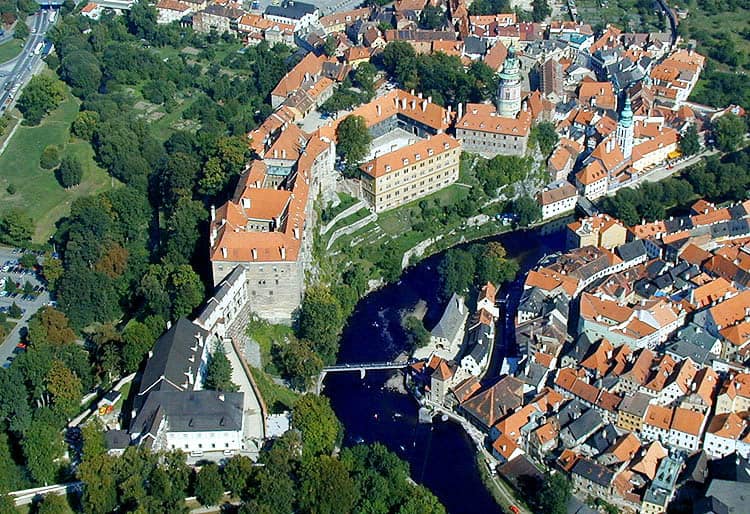 cheap place to fly, Český Krumlov Castle,