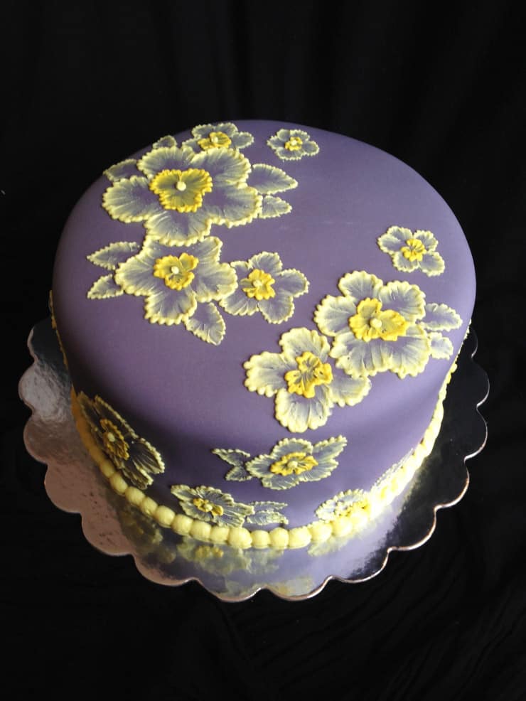 Brush Embroidery - birthday cake decorating ideas