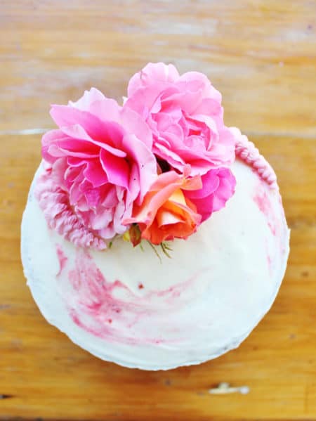 Decorating with Fresh Flowers - birthday cake decorating ideas