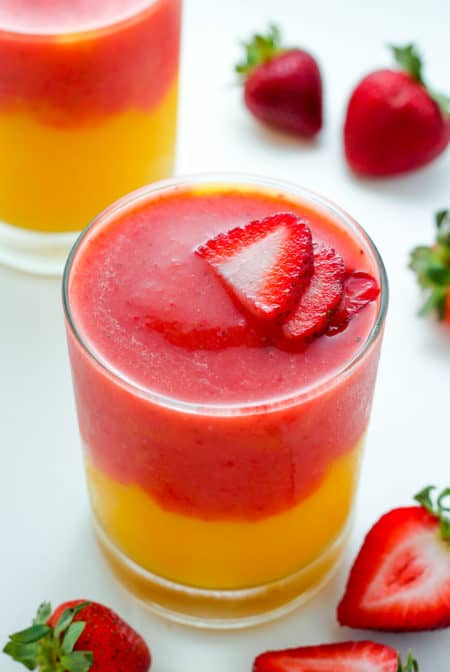 Strawberry Mango Smoothie - easy smoothie recipes