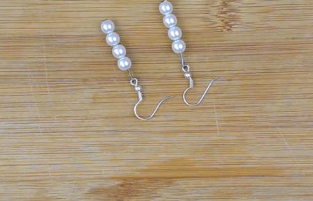 Basic Pair of Beaded Earrings - beginner jewelry projects