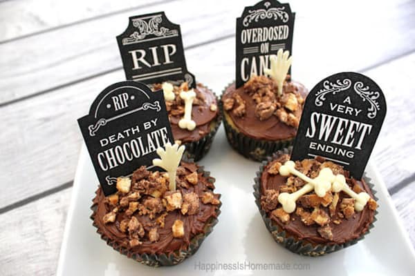 Graveyard Cupcakes - cupcake decorating ideas