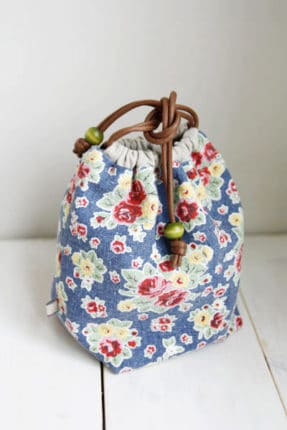 17 Easy Drawstring Bag Patterns to Sew In One Hour or Less - Ideal Me