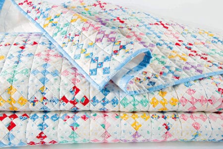 Vintage-inspired 9-patch Quilt - country quilts