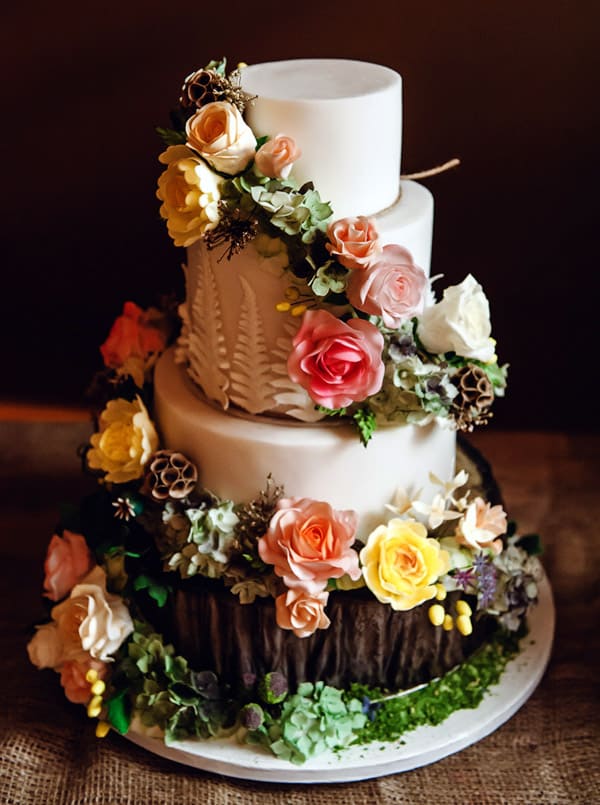Woodland Forest Wedding Cake - wedding cake decorating ideas