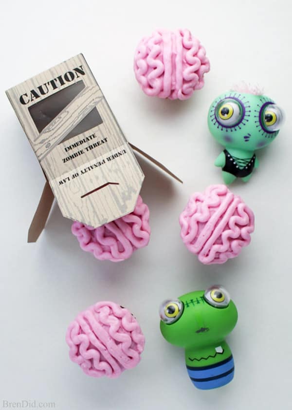 Zombie Brain Cupcakes - cupcake decorating ideas