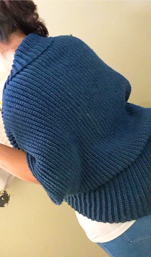 Beginner Cardigan - free crochet sweater patterns