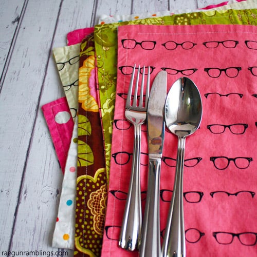 Reversible Placemats - simple sewing projects