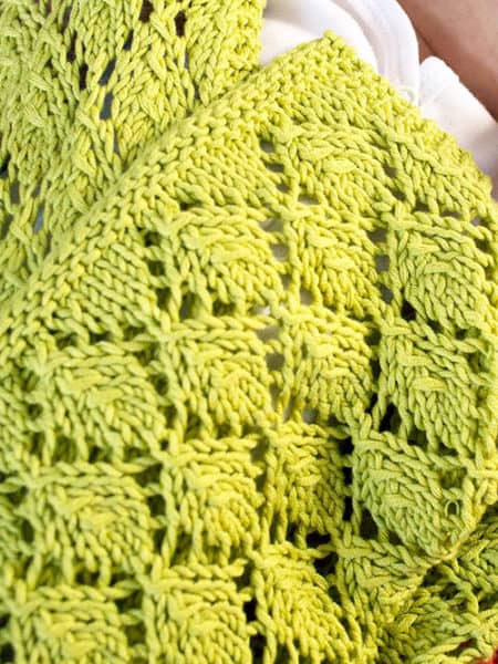 Saurey - free baby blanket knitting patterns