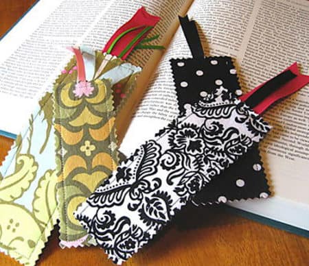 Scrap Savvy Bookmark - simple sewing projects