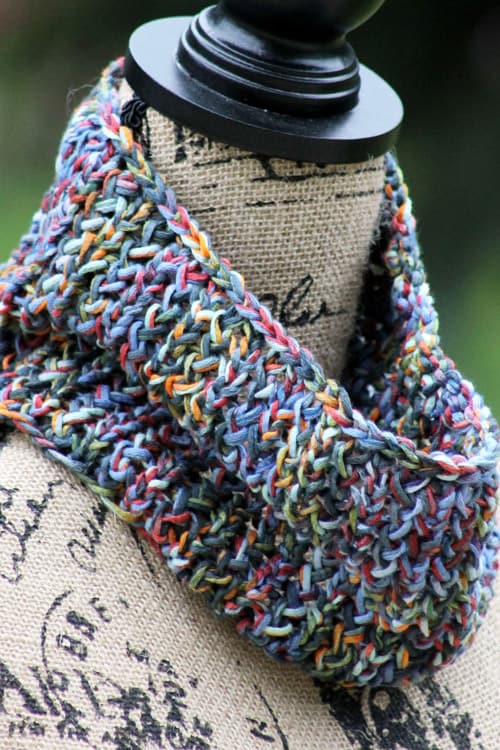 81-Yard Cowl - one-skein knitting patterns