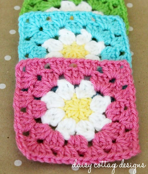 Daisy Granny Square - easy crochet squares