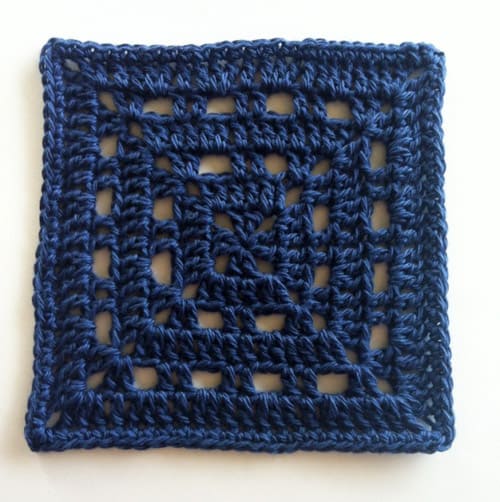 Skipping Square - easy crochet squares