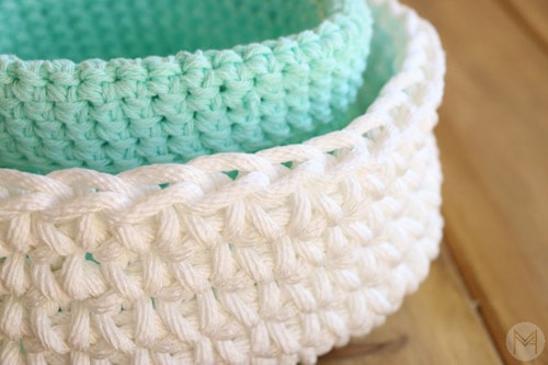 Simple Basket - quick crochet projects