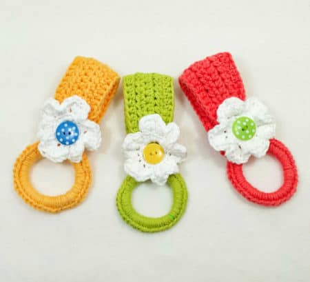 Towel Holder - quick crochet projects