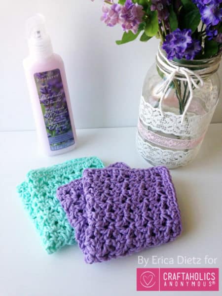 Blossom Stitch - crochet washcloth