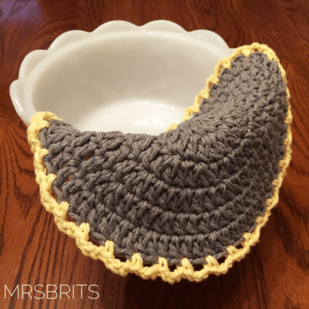 Round - crochet washcloth