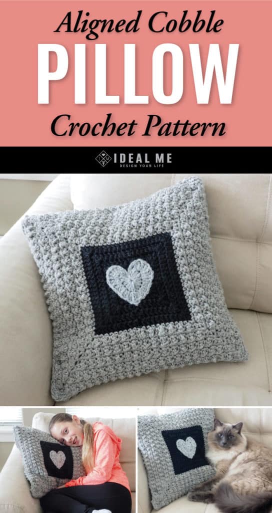 Aligned Cobble Stitch Pillow Crochet Pattern #crochetpillow #crochetpattern #freecrochetpattern #crochetlove