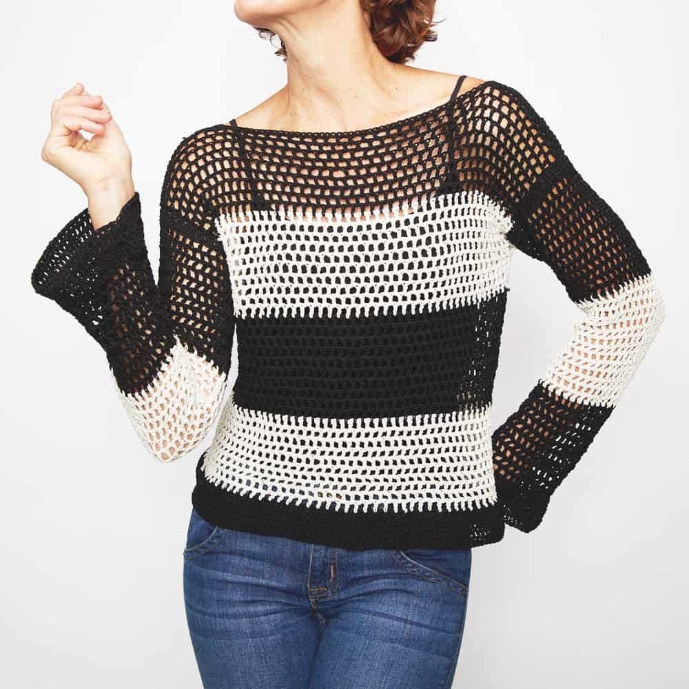 This monochrome tie sweater is classy, cute, and something you need to have in your closet. #crochettop #crochetsweater #crochetpattern #crochetlove #crochetaddict