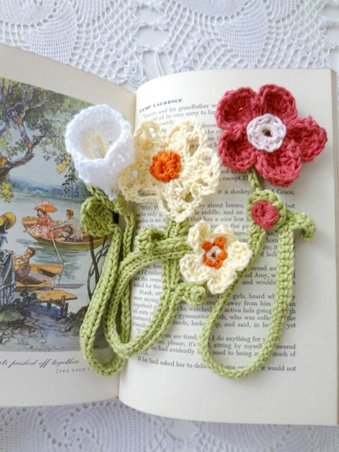 Crochet Flower Bookmarks - Learn how to crochet a flower and bring the magic of nature into your life with these crochet patterns.  Each one is unique and colorful. #CrochetFlowerPatterns #CrochetPatterns #FreeCrochetPatterns