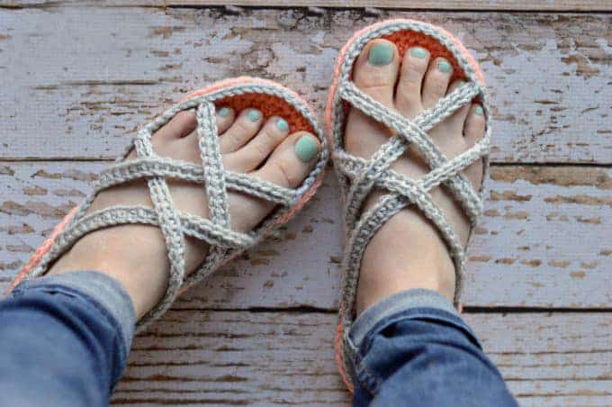 Light Crochet Sandals - These crochet sandals and barefoot sandals are the perfect summer crochet projects. These crochet patterns take just a little bit of yarn. #CrochetSandals #CrochetPatterns #CrochetSandalPatterns