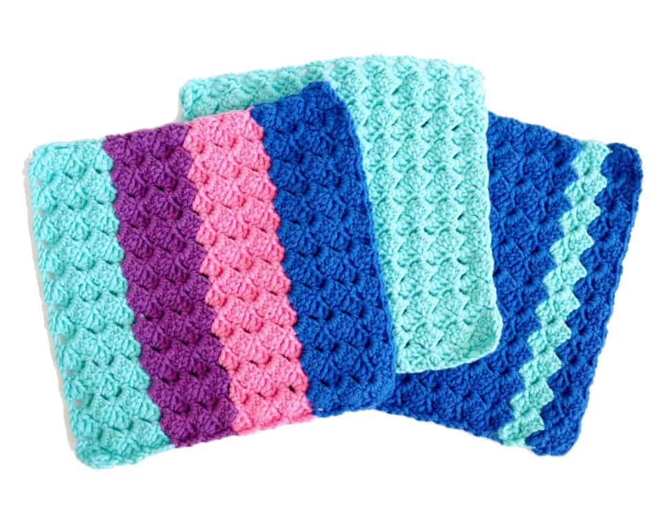 Tulip Textured Crochet Dishcloth - These crochet dishcloth patterns are all free and are so different from each other. Test your creativity with one of these brilliant dishcloth patterns. #CrochetDishclothPatterns #CrochetPatterns #DishclothPatterns