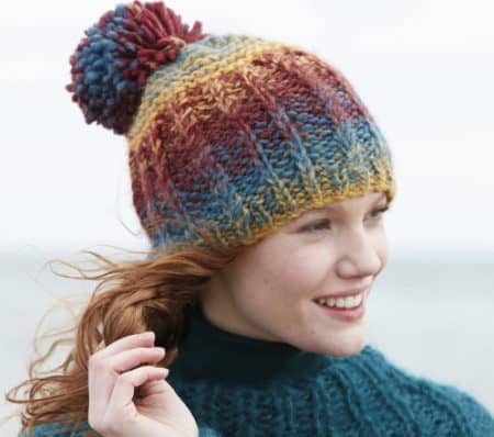 Cap Woman - These 23 easy knitting patterns for hats are a perfect starting place for beginners, and they’re fun to do for even seasoned knitters. #knittingpatterns #knithatpatterns