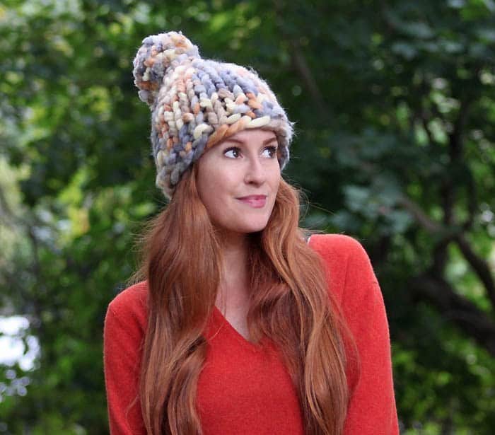 Super Chunk Hat - These 23 easy knitting patterns for hats are a perfect starting place for beginners, and they’re fun to do for even seasoned knitters. #knittingpatterns #knithatpatterns