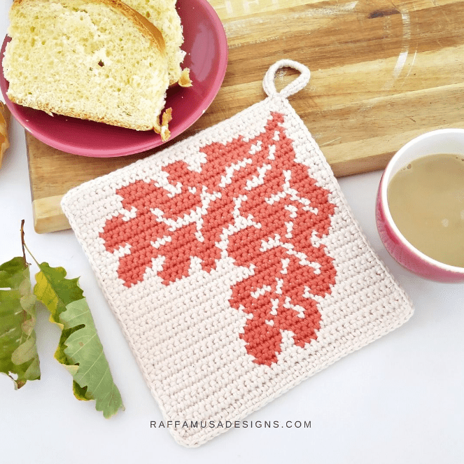 Acorn Leaves Crochet Potholder 
