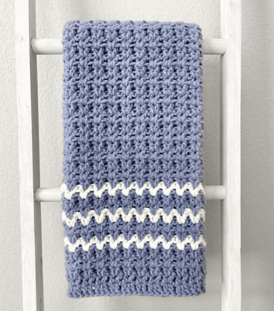 Chunky Crochet V-Stitch Blanket