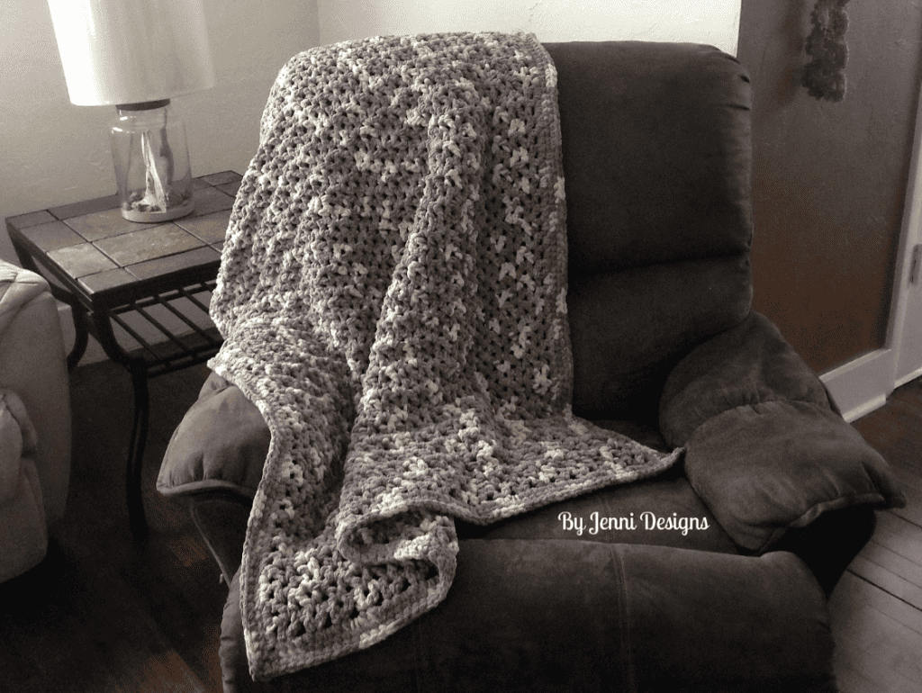 Jenni’s Favorite Chunky Throw Crochet Blanket 