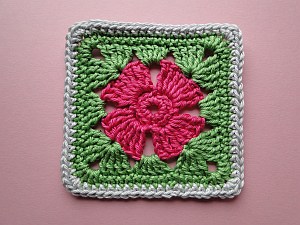 Crochet 4-Petal Flower Square