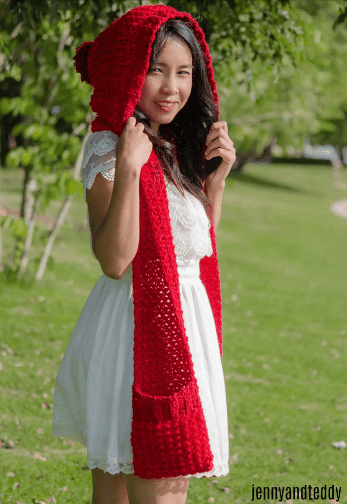 Crochet Red Riding Hood Scarf with Pockets