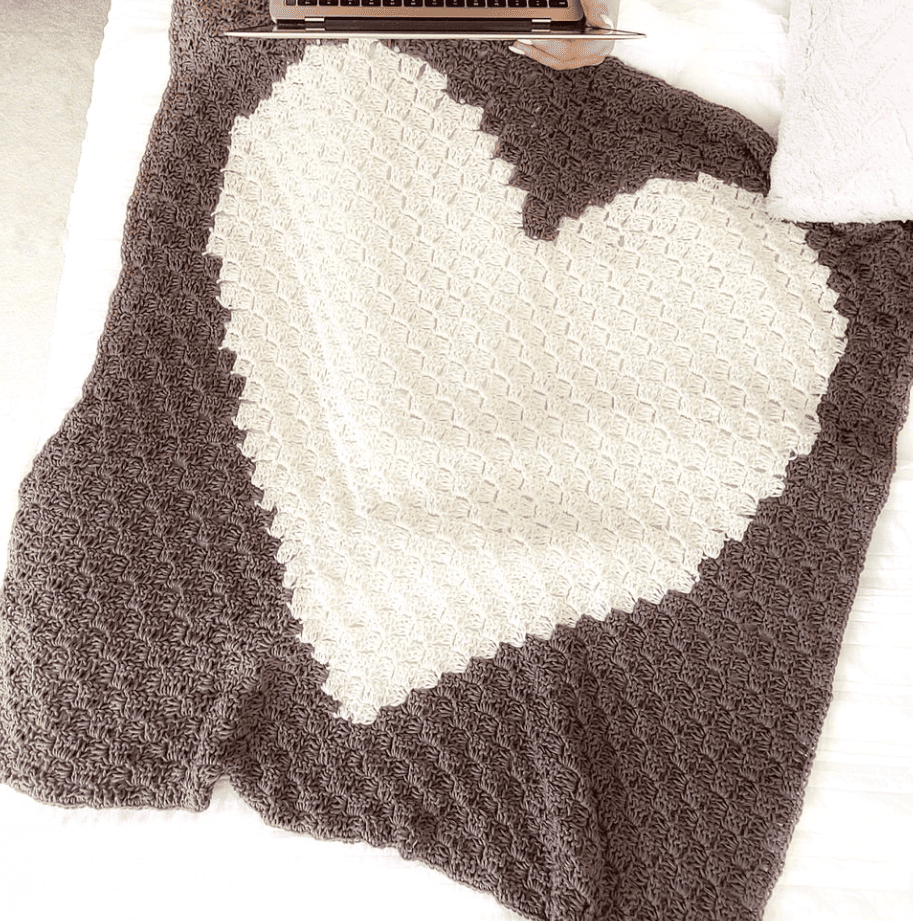 Heart C2C Crochet Baby Blanket